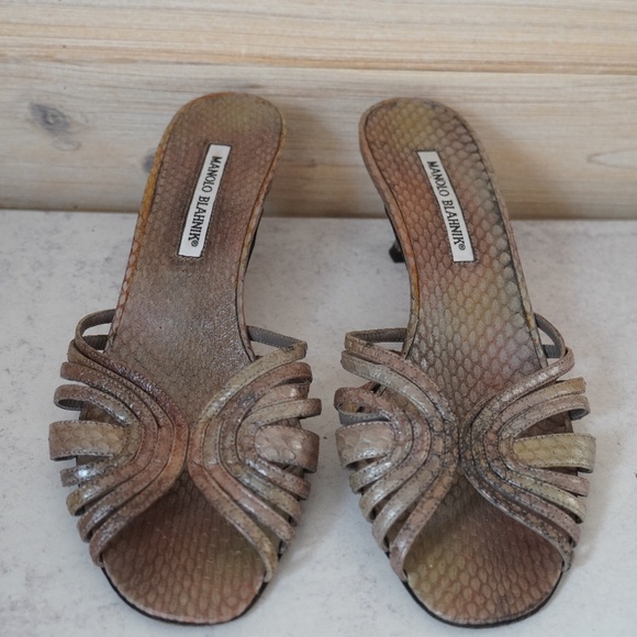 Manolo Blahnik Multicolor Snakeskin Kitten Heels - Picture 2 of 11